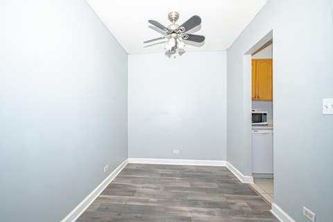 Tiny photo for 5950 N Kenmore Avenue #208, Chicago, IL 60660 (MLS # 12695453)