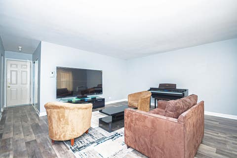 Tiny photo for 5950 N Kenmore Avenue #208, Chicago, IL 60660 (MLS # 12695453)