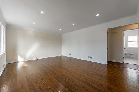 Tiny photo for 4313 Elm Avenue, Lyons, IL 60534 (MLS # 12513547)