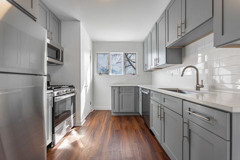 Tiny photo for 4313 Elm Avenue, Lyons, IL 60534 (MLS # 12513547)