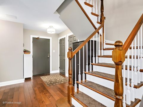 Tiny photo for 1401 Burr Oak Road #114B, Hinsdale, IL 60521 (MLS # 12543414)