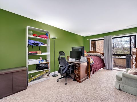 Tiny photo for 1401 Burr Oak Road #114B, Hinsdale, IL 60521 (MLS # 12543414)