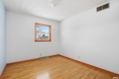 Tiny photo for 1103 15TH Street, De Witt, IA 52742 (MLS # QC4270106)