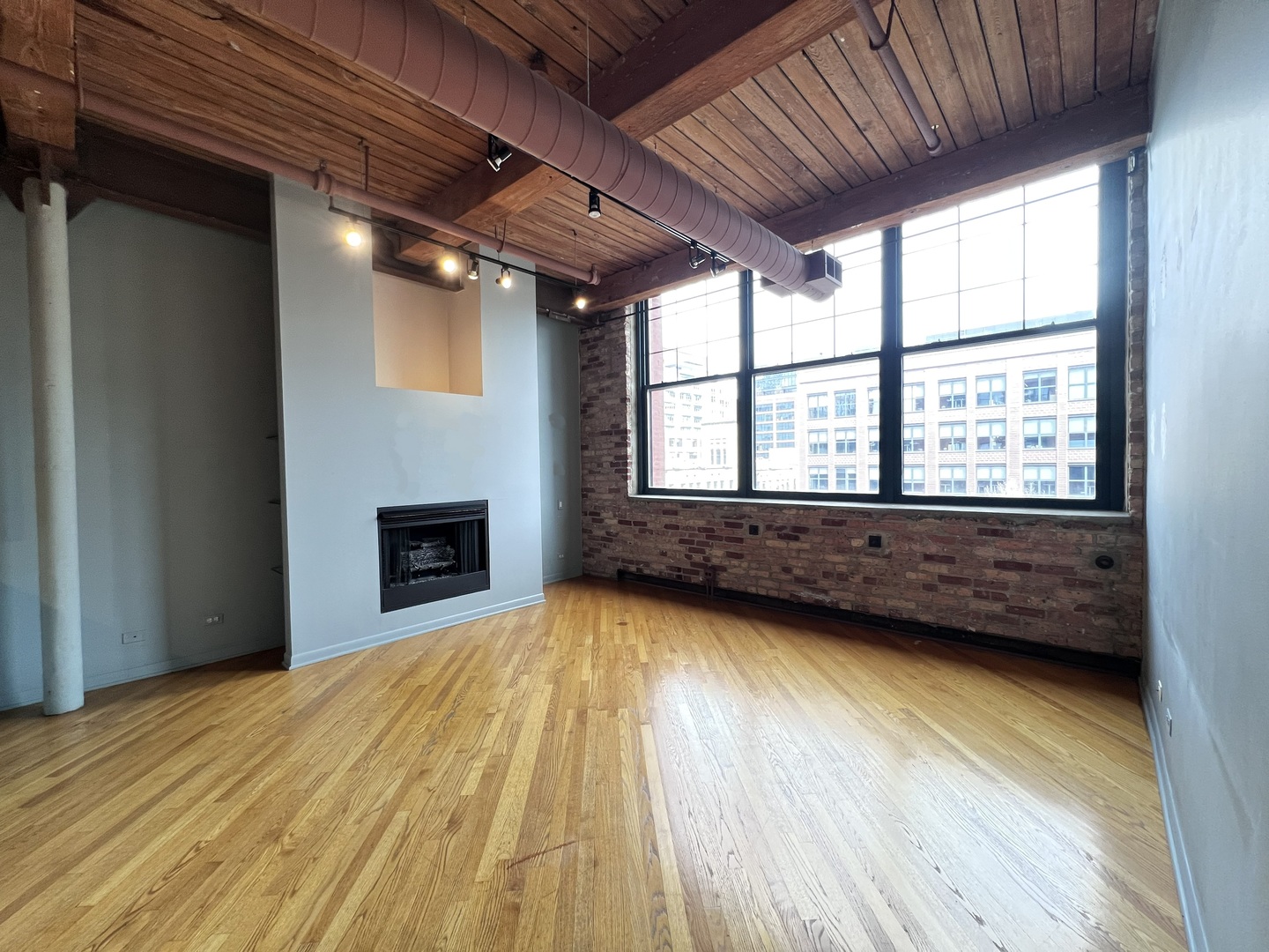 1000 W WASHINGTON Boulevard 344