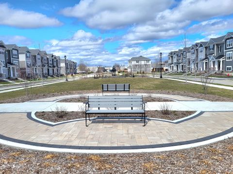 Tiny photo for 555 Yosemite Way, Mundelein, IL 60060 (MLS # 12621165)