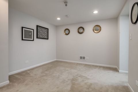 Tiny photo for 369 Hawthorne Boulevard, Glen Ellyn, IL 60137 (MLS # 12608086)