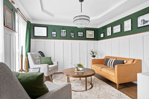 Tiny photo for 369 Hawthorne Boulevard, Glen Ellyn, IL 60137 (MLS # 12608086)