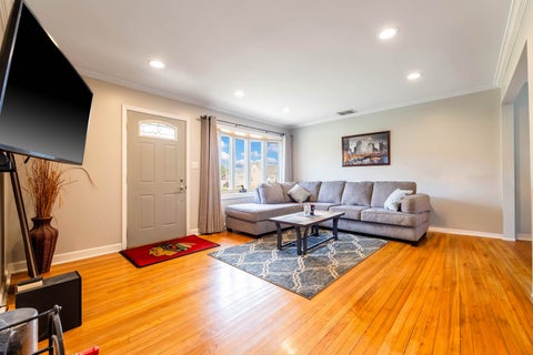 Tiny photo for 7423 W 113th Place, Worth, IL 60482 (MLS # 12751779)