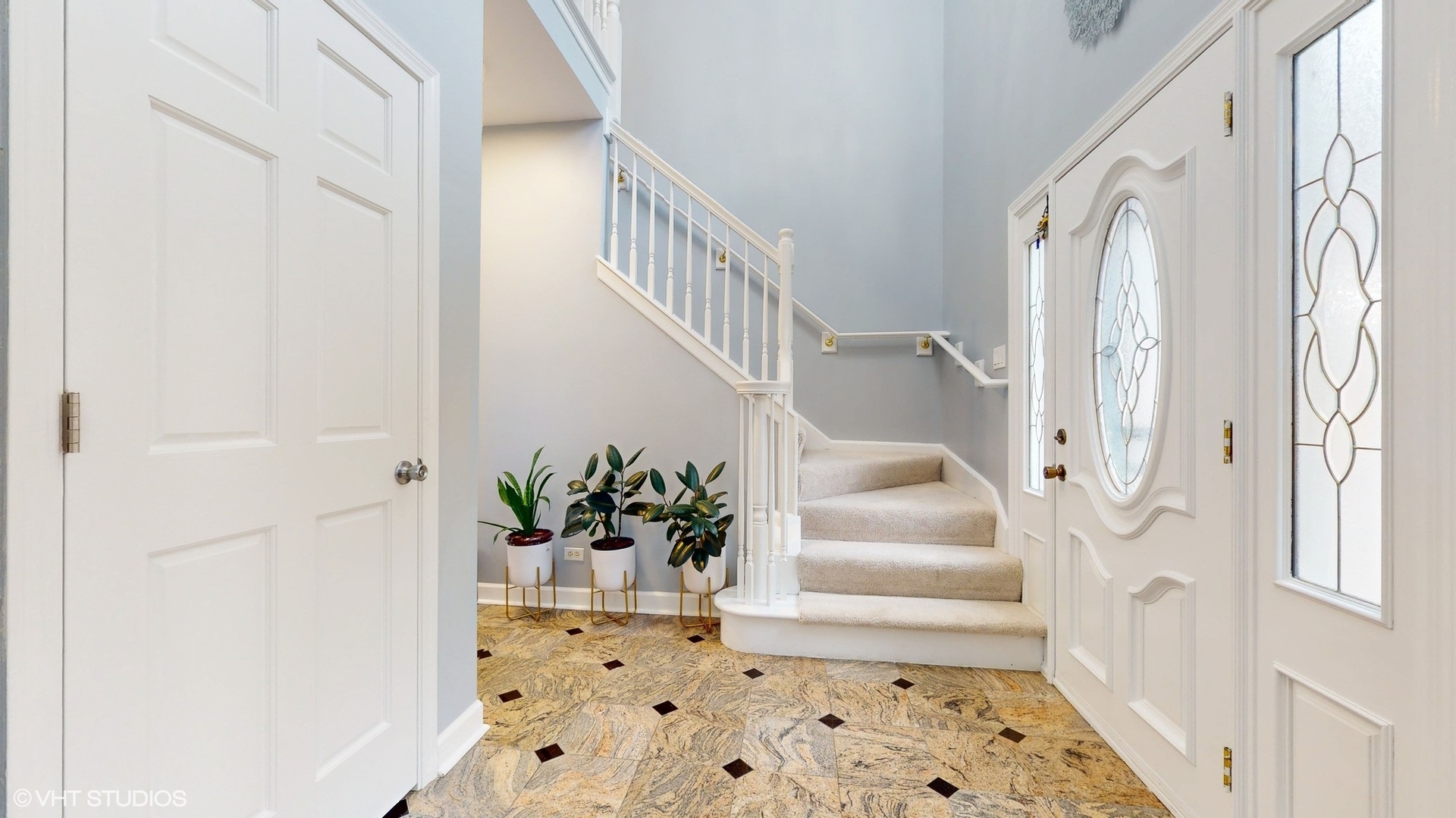 980 Lucinda Drive