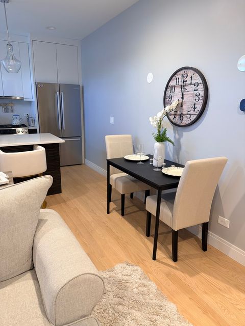 Tiny photo for 715 South Boulevard #301, Oak Park, IL 60302 (MLS # 12610454)