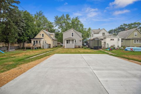 Tiny photo for 1424 Clark Street, DeKalb, IL 60115 (MLS # 12541590)