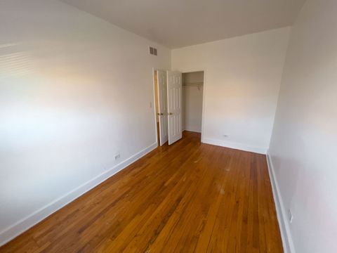 Tiny photo for 115 E 60th Street #2, Chicago, IL 60637 (MLS # 12563375)