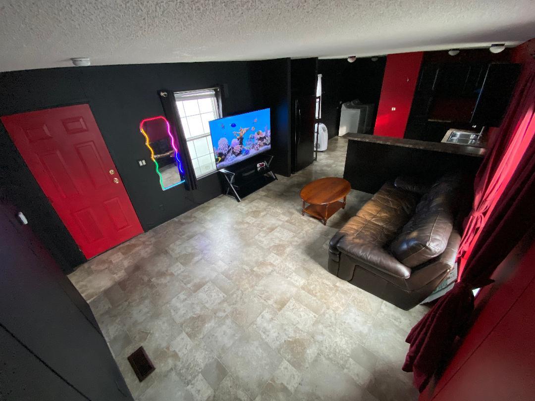 436 W Touhy Avenue 284