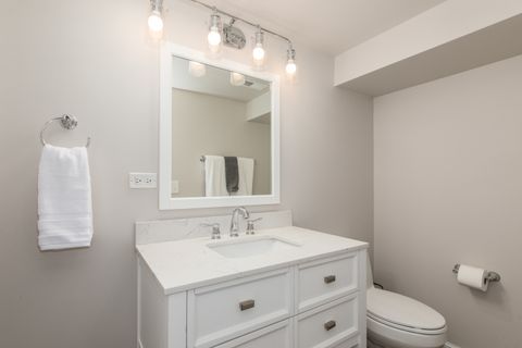 Tiny photo for 831 S Prospect Avenue, Park Ridge, IL 60068 (MLS # 12624279)