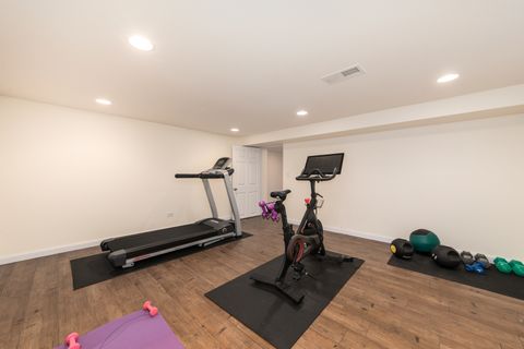 Tiny photo for 831 S Prospect Avenue, Park Ridge, IL 60068 (MLS # 12624279)