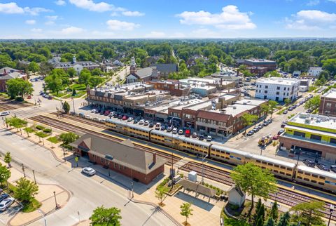 Tiny photo for 831 S Prospect Avenue, Park Ridge, IL 60068 (MLS # 12624279)