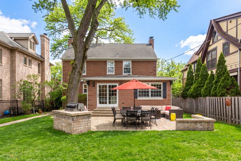 Tiny photo for 831 S Prospect Avenue, Park Ridge, IL 60068 (MLS # 12624279)