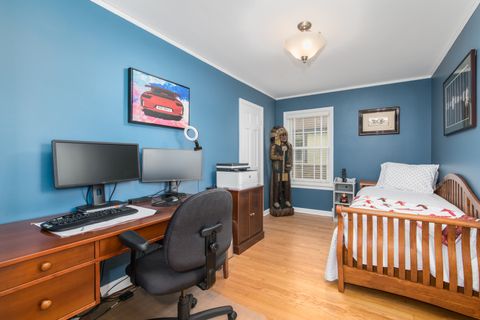 Tiny photo for 831 S Prospect Avenue, Park Ridge, IL 60068 (MLS # 12624279)