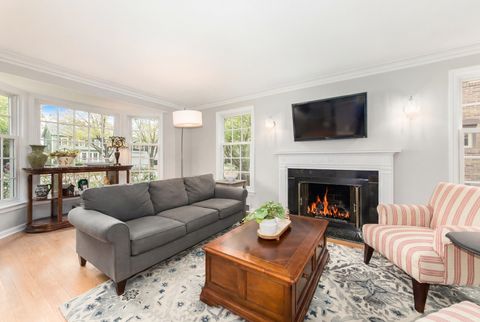 Tiny photo for 831 S Prospect Avenue, Park Ridge, IL 60068 (MLS # 12624279)