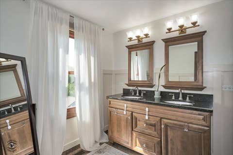 Tiny photo for 718 Hickory Street, Lemont, IL 60439 (MLS # 12727958)