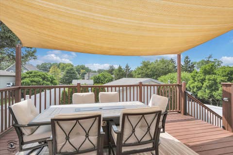 Tiny photo for 718 Hickory Street, Lemont, IL 60439 (MLS # 12727958)