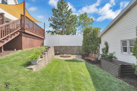 Tiny photo for 718 Hickory Street, Lemont, IL 60439 (MLS # 12727958)