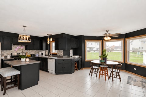 Tiny photo for 319 Mallards Cove, Beecher, IL 60401 (MLS # 12794302)