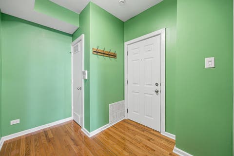 Tiny photo for 1904 N Drake Avenue #1A, Chicago, IL 60647 (MLS # 12664405)