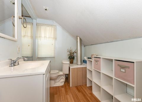 Tiny photo for 3015 N 3RD Street, Clinton, IA 52732 (MLS # QC4268086)