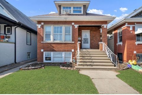 Tiny photo for 1434 Cuyler Avenue, Berwyn, IL 60402 (MLS # 12573960)