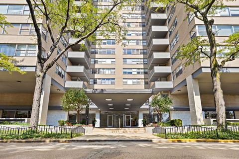Photo of 6301 N Sheridan Road #3A, Chicago, IL 60660 (MLS # 12478873)