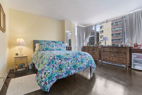 Tiny photo for 6301 N Sheridan Road #3A, Chicago, IL 60660 (MLS # 12478873)