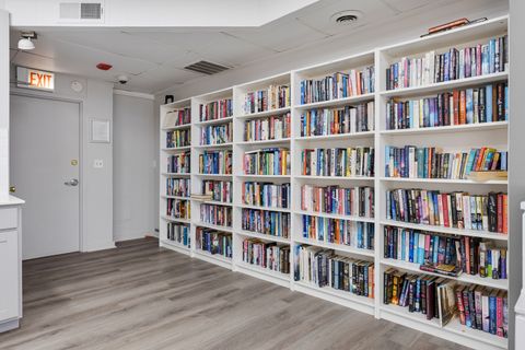 Tiny photo for 6301 N Sheridan Road #3A, Chicago, IL 60660 (MLS # 12478873)