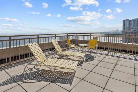 Tiny photo for 6301 N Sheridan Road #3A, Chicago, IL 60660 (MLS # 12478873)