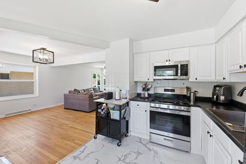 Tiny photo for 322 E Alden Drive, Addison, IL 60101 (MLS # 12699876)