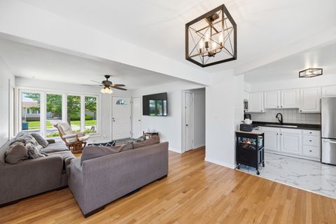 Tiny photo for 322 E Alden Drive, Addison, IL 60101 (MLS # 12699876)