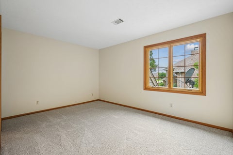 Tiny photo for 3160 Lundy Lane, Bettendorf, IA 52722 (MLS # 12649704)