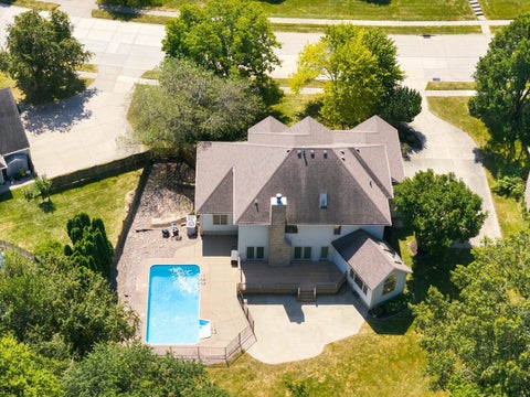 Tiny photo for 3160 Lundy Lane, Bettendorf, IA 52722 (MLS # 12649704)