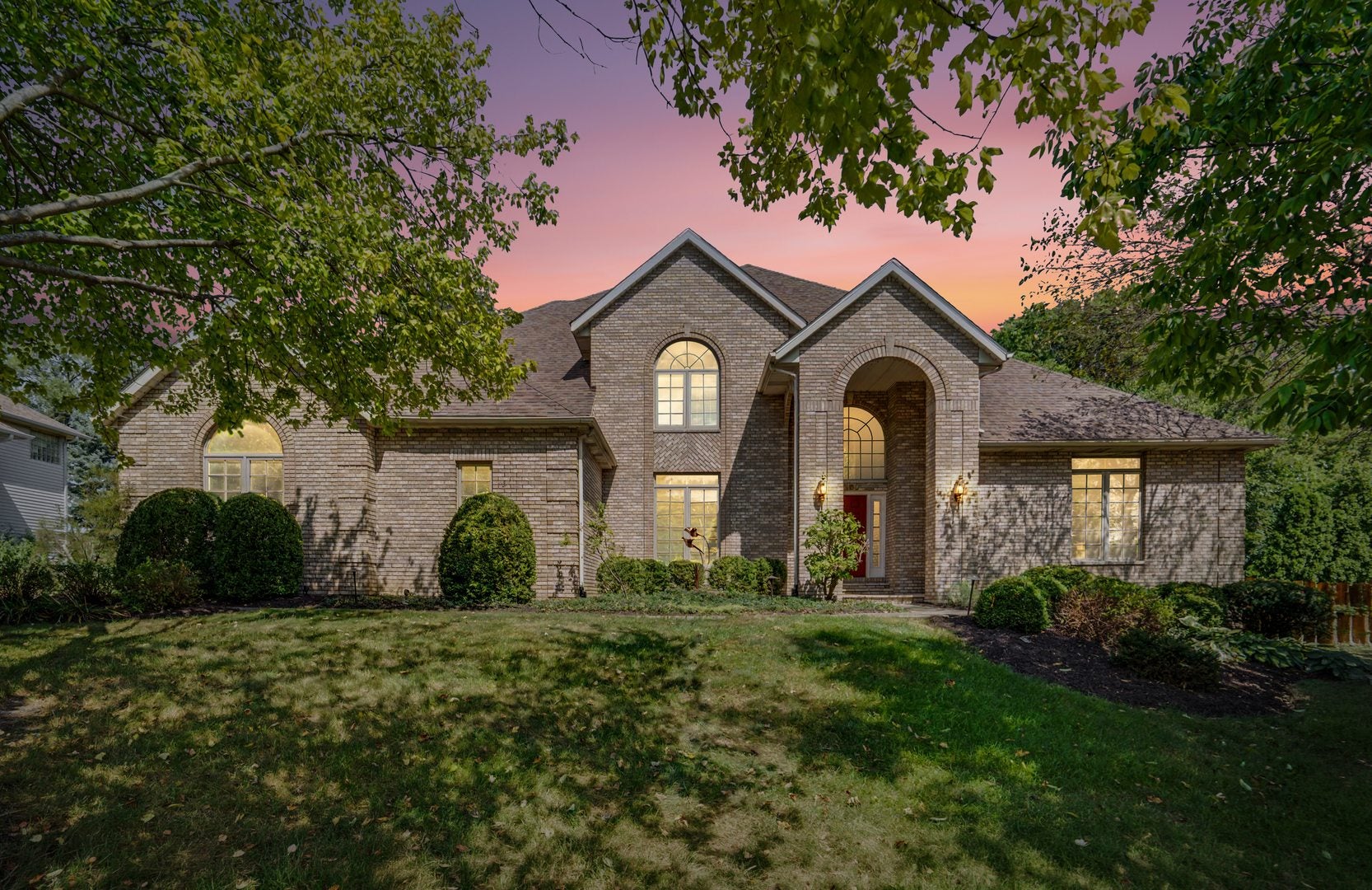 3160 Lundy Lane