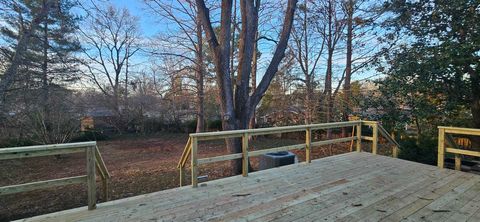 Tiny photo for 1608 Briarwood Drive, Carbondale, IL 62901 (MLS # 100000103)