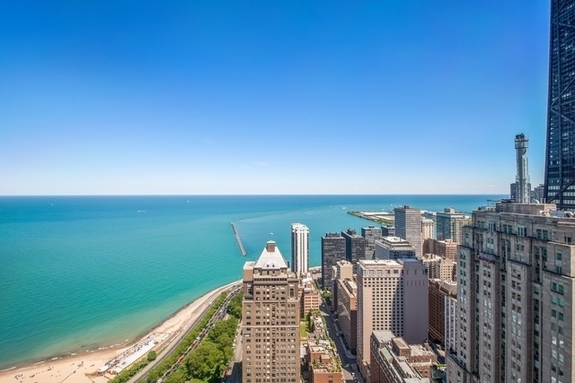 Chicago, Illinois 60611, United States, 2 Bedrooms Bedrooms, ,4 BathroomsBathrooms,Residential,Active,214680