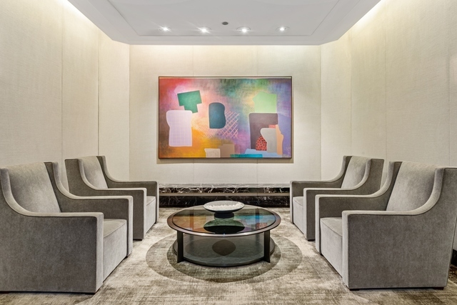 Chicago, Illinois 60611, United States, 2 Bedrooms Bedrooms, ,4 BathroomsBathrooms,Residential,Active,214680