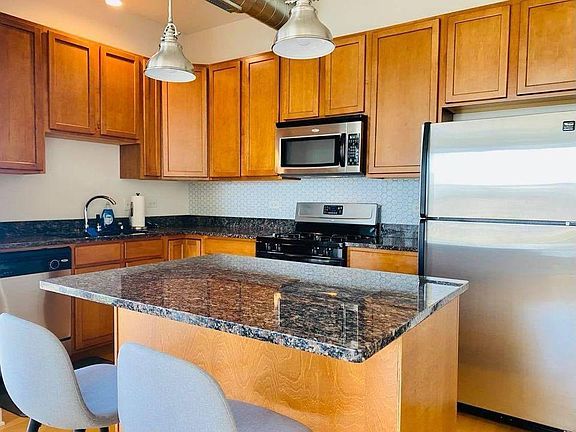 1228 W MONROE Street 501