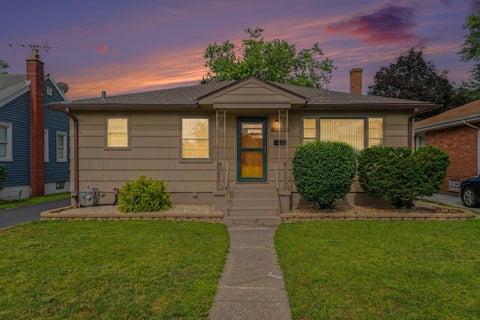 Tiny photo for 18338 Ridgewood Avenue, Lansing, IL 60438 (MLS # 12682057)
