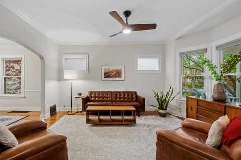 Tiny photo for 4549 N Springfield Avenue, Chicago, IL 60625 (MLS # 12629485)