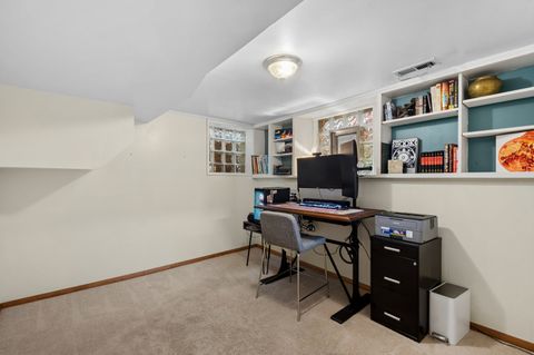 Tiny photo for 4549 N Springfield Avenue, Chicago, IL 60625 (MLS # 12629485)