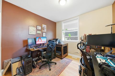 Tiny photo for 2342 W Rosemont Avenue #1, Chicago, IL 60659 (MLS # 12571670)