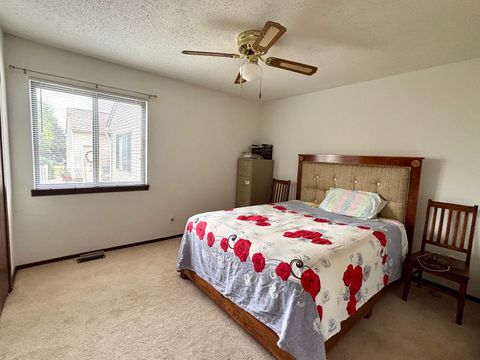 Tiny photo for 2416 Heritage Drive, Champaign, IL 61822 (MLS # 12477901)