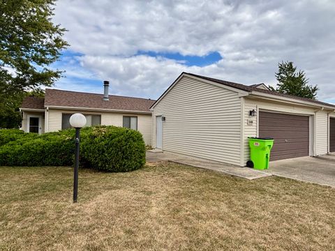 Photo of 2416 Heritage Drive, Champaign, IL 61822 (MLS # 12477901)