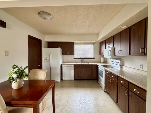 Tiny photo for 2416 Heritage Drive, Champaign, IL 61822 (MLS # 12477901)
